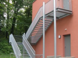 Aussentreppe gerade-038